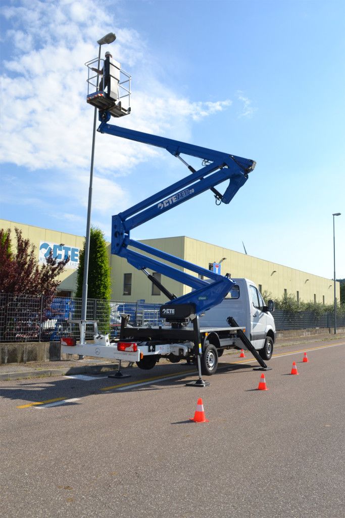 Zed 20.3 a+h - nacelle VL CTE - 20 m avec double pantographe et bras télescopique_5
