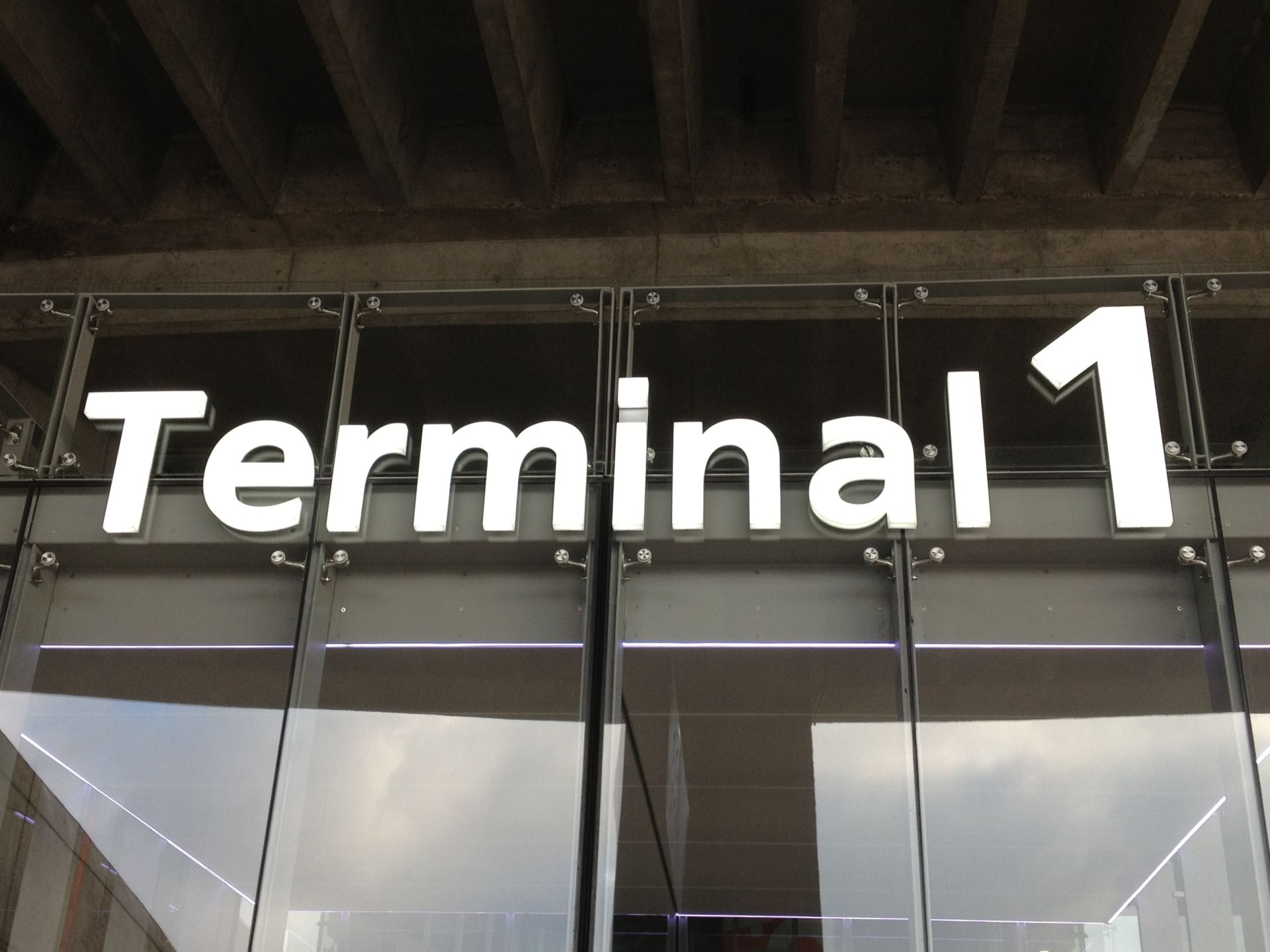 Lettre boitier lumineuse - Lettres 3D en PMMA, Altuglas ou Aluminium - Éclairage LED ou néon_6