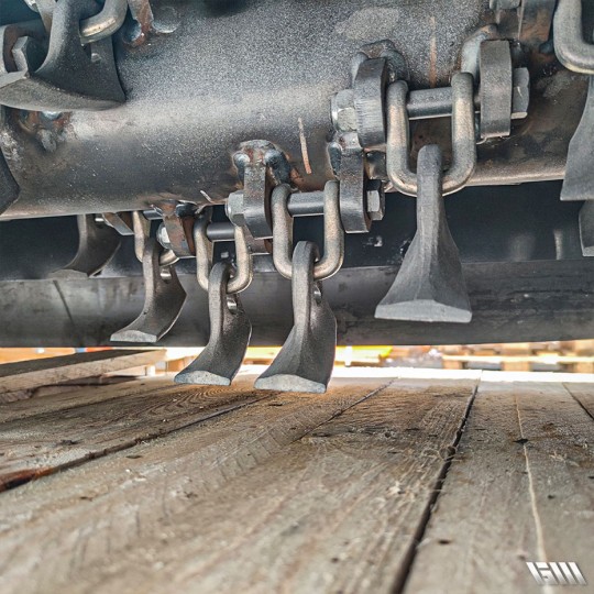 Débroussailleuse pour chargeuse Série DC_5