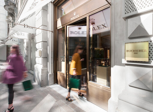 Porte battante DFA 127 - système universel et silencieux - modèles Record disponibles_5