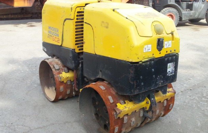 Compacteur radiocommandé de la marque Wacker Neuson