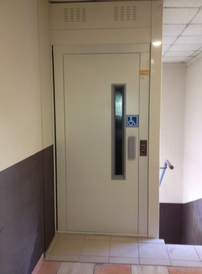 Ascenseur privatif avec une capacité de charge 400 kg pour espace restreint_5