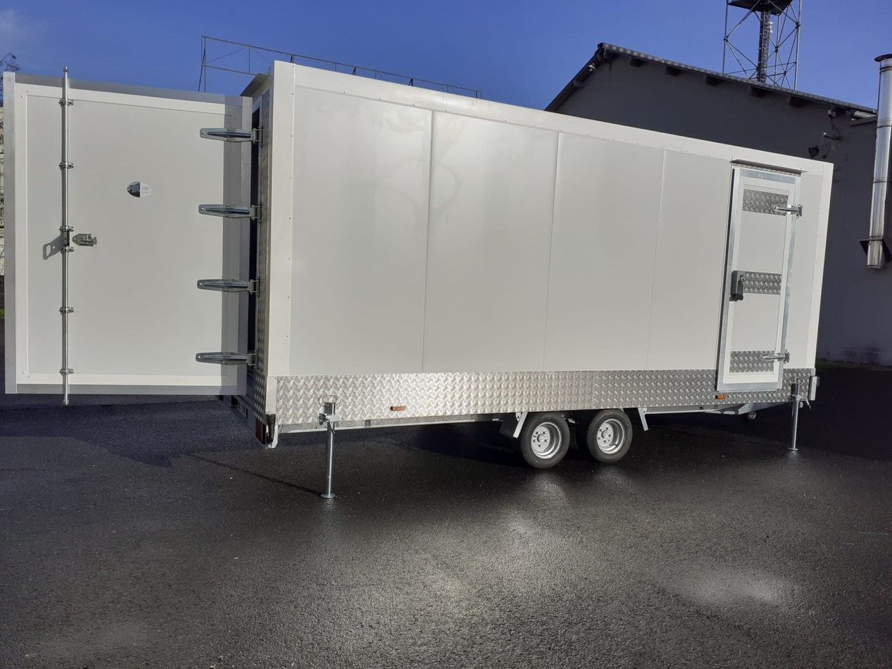 Remorque frigorifique double essieu 3000kg - RAPHA 23 - Dimensions intérieures 4m90 x 1m90 x 1m90_5