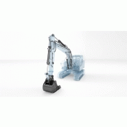 Équipement de chantier Volvo EC160E avec commandes ergonomiques