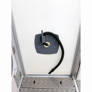 Matériel avec trappes pour adduction d'air et luminosité optimale