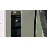 Système mécanique de stationnement vertical pour vélos avec assistance 