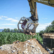 Godet cribleur rotatif à fonctionnement hydraulique Série CBR_5