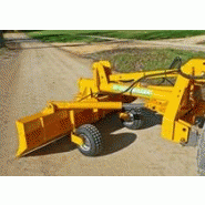 Lame niveleuse hydraulique renforcée_5