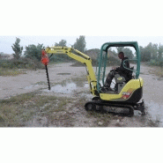 Tarière avec corps réducteur en acier robuste