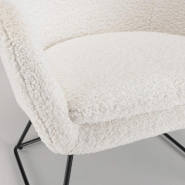 Fauteuil design GOTHY blanc en tissu bouclette - pieds évasés en métal noir_5