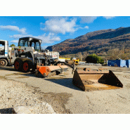 BOBCAT s100 mini chargeuse sur pneu (avec accessoires)_5