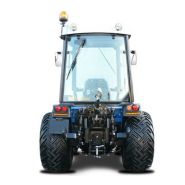 Tracteur pour agriculture en zones inclinées et fauchage efficace