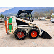 Bobcat 643 Mini-chargeur avec balayeuse et godet_5