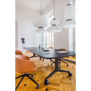 Table modulable et pliante, idéale pour les réunions, conférences ou séminaires, adaptée aussi bien aux PME qu'aux grandes entreprises_5