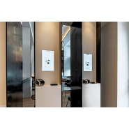 Borne d'accueil pour hôtels avec paiement par carte de crédit