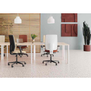 Fauteuil ergonomique avec appui-têtes  réglables, accoudoirs ajustables et un rembourrage confortable pour usage quotidien intensif_5