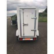 Remorque Arno 14 avec protection bas de caisse en aluminium à damier