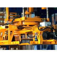 Machine de fabrication de blocs, hourdis, pavés - ROMETA 2050 - Grande production avec vibrocompresseur résistant et centrale à béton 1125/750 L_5