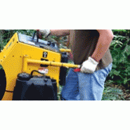 Trancheuse à montage central RTX250 avec moteur performant et système de direction VZ_5