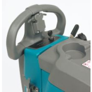 Autolaveuse accompagnée à batterie, pression de brossage de 23 kg - TENNANT T2_5