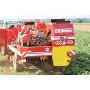 Arracheuse SE 140 - Grimme France - largeur 3000 mm - trémie 4000 kg - traitement doux et rendement élevé_5