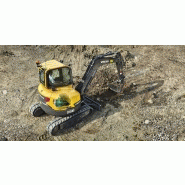 Pelle Volvo compacte ECR58D adaptée aux chantiers de services publics