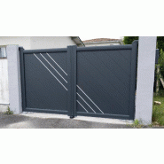 Portail battant plein finition aluminium - 4500 / 1800_5