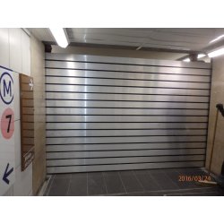 Dispositif anti-inondation démontable non mobile submersible - Flo-Dem 100 - 4 côtés - Protection sur mesure pour locaux et parkings