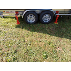 Petite scène mobile passe partout  8m² - EMS Stage 8