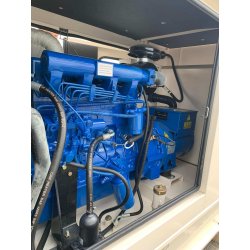 Groupe électrogène d'occasion avec capote neuf de déstockage - FG WILSON - 35 KVA -  F35-1