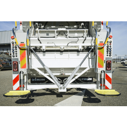 Bennes à Ordures Ménagères - TITANEO - Grande capacité et structure renforcée pour usage intensif