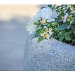 Jardinière Lisa UM1375G - béton préfabriqué gris granite, aspect rugueux
