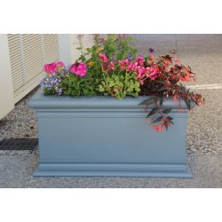 Jardinière carrée en résine Ultra® - sur mesure, résistante et personnalisable pour intérieur et extérieur