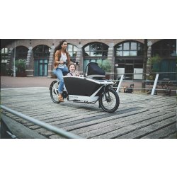 Biporteur électrique Urban Arrow Family - cadre aluminium, caisse polypropylène, moteur Bosch