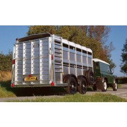 Ta510 - remorque bétaillère Ifor Williams Trailers Ltd - 3 500 kg - options EasyLoad et triple essieu