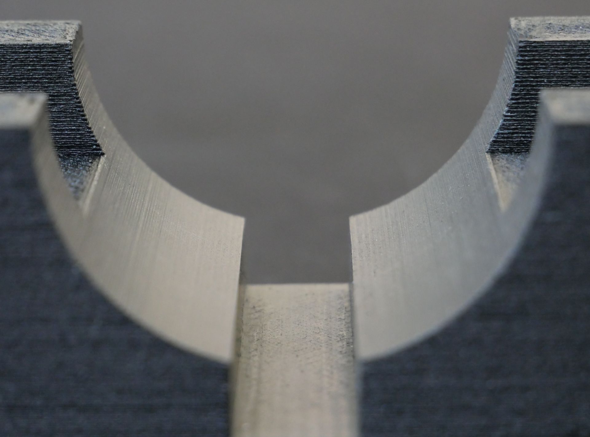 LUCY 300Y Fraiseuse hybride :impression 3D + usinage CNC_6