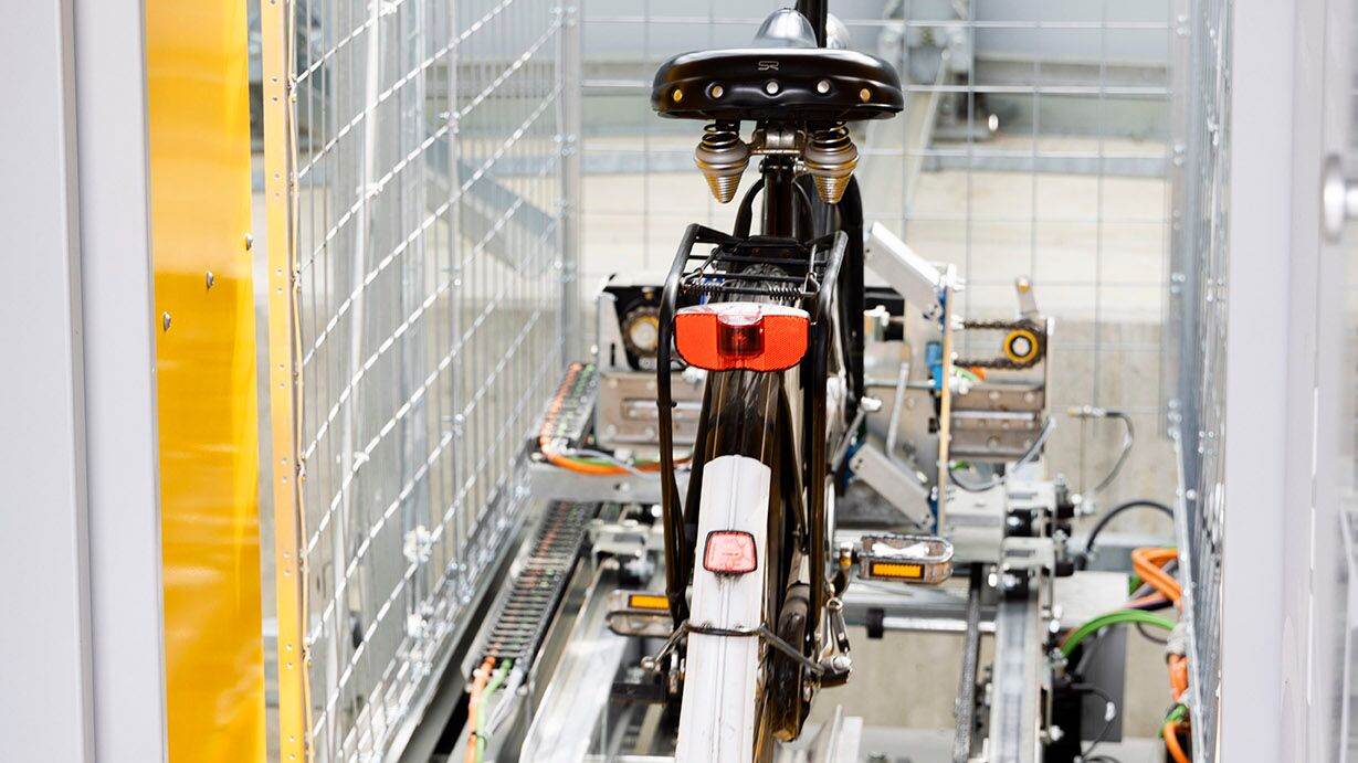 Parking vélo automatisé sécurisé avec accès RFID à faible encombrement pour vélos - Jusqu'à 120 vélos - Version tour - Wöhr BIKESAFE_6