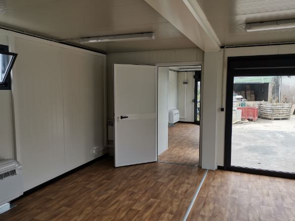 Bureau modulaire de vente - 2 modules design avec options palier, rampe PMR et équipements - L.6.09m x l.9.68m_6