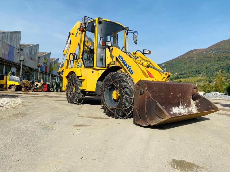 KOMATSU tractopelle wb70 (net de tva)_6