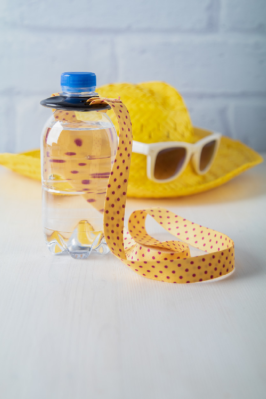 Tour de cou en polyester avec porte-bouteille - Sublimation double face - Quantité minimale 100 pcs_6