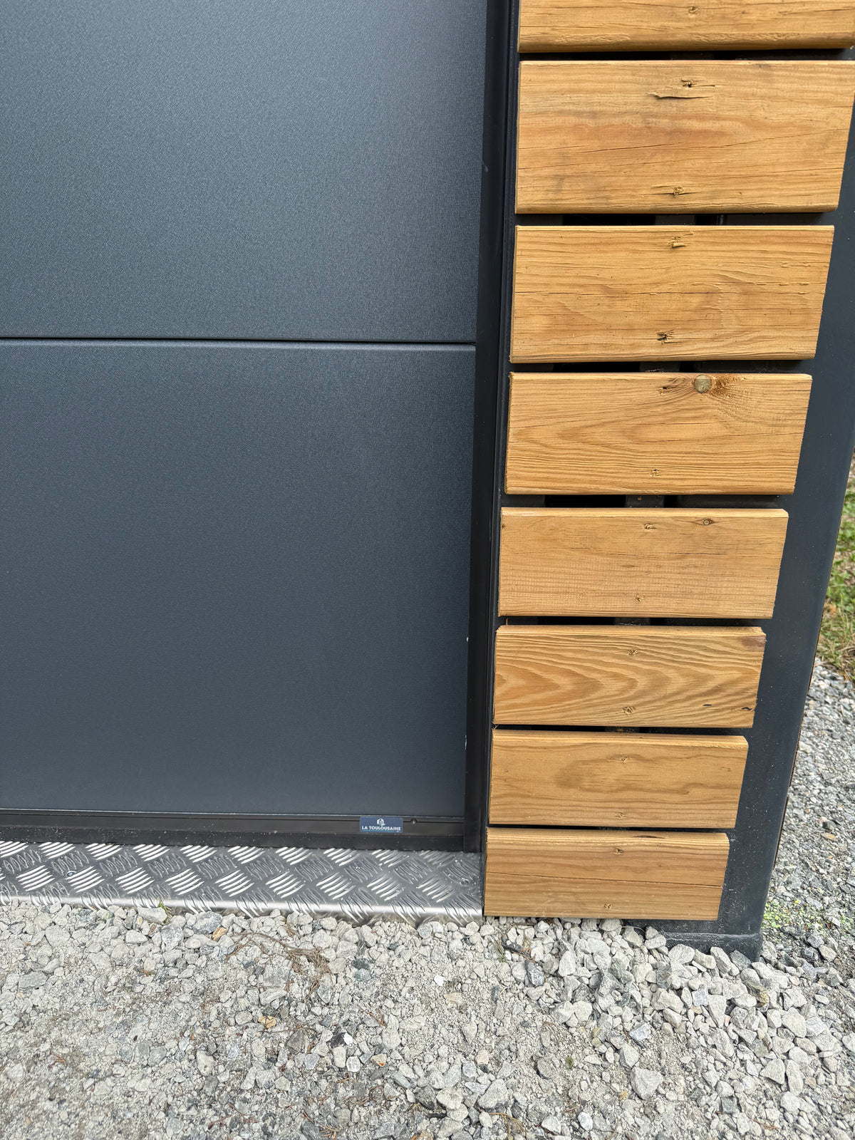 Garage container de 42m²   -   entièrement équipé_6