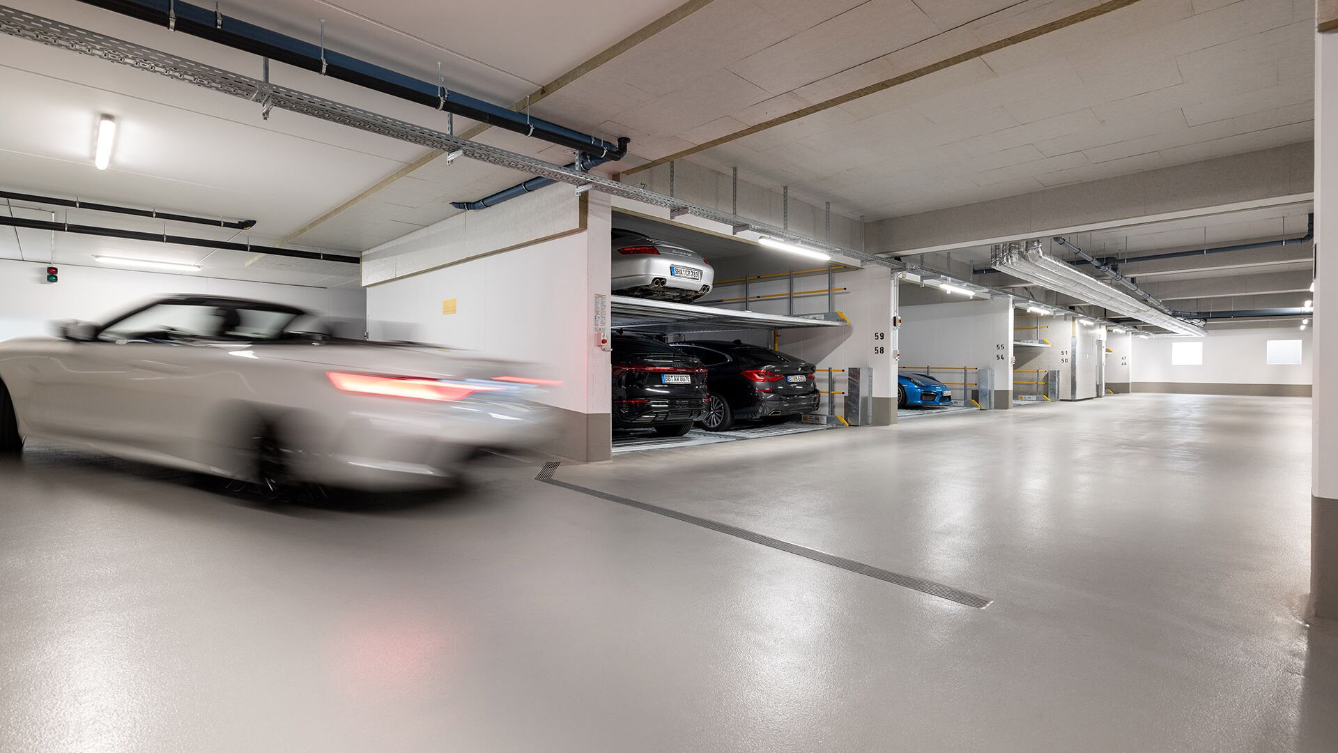 Système de parking mécanique WÖHR avec nouvelles largeurs de plate-forme jusqu'à 300 cm - Parklift 450_6