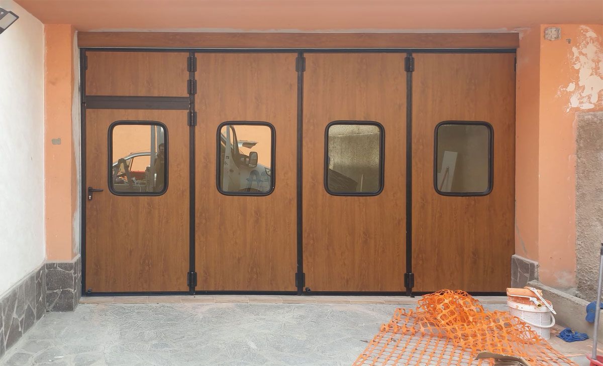 Porte pliante industrielle - Panneaux rigides anti-cambriolage - Hermétique et sécurisée_6
