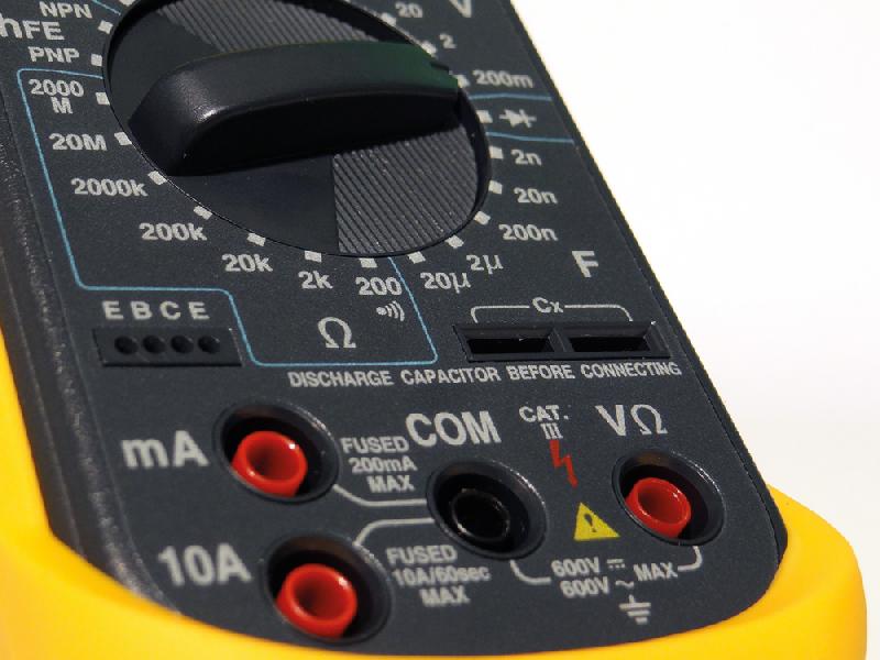 FI122 | Multimètre numérique portable RMS, 2 000 points_6