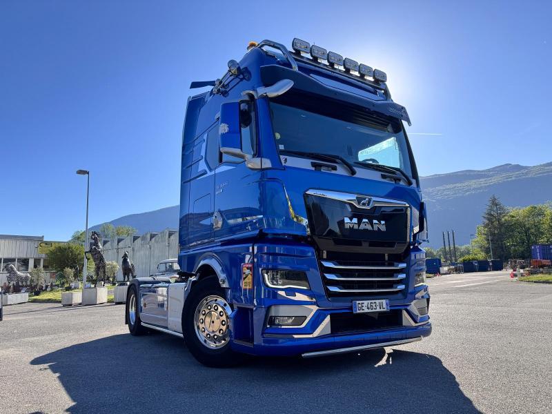 MAN TGX 18.640 avec hydraulique benne_6