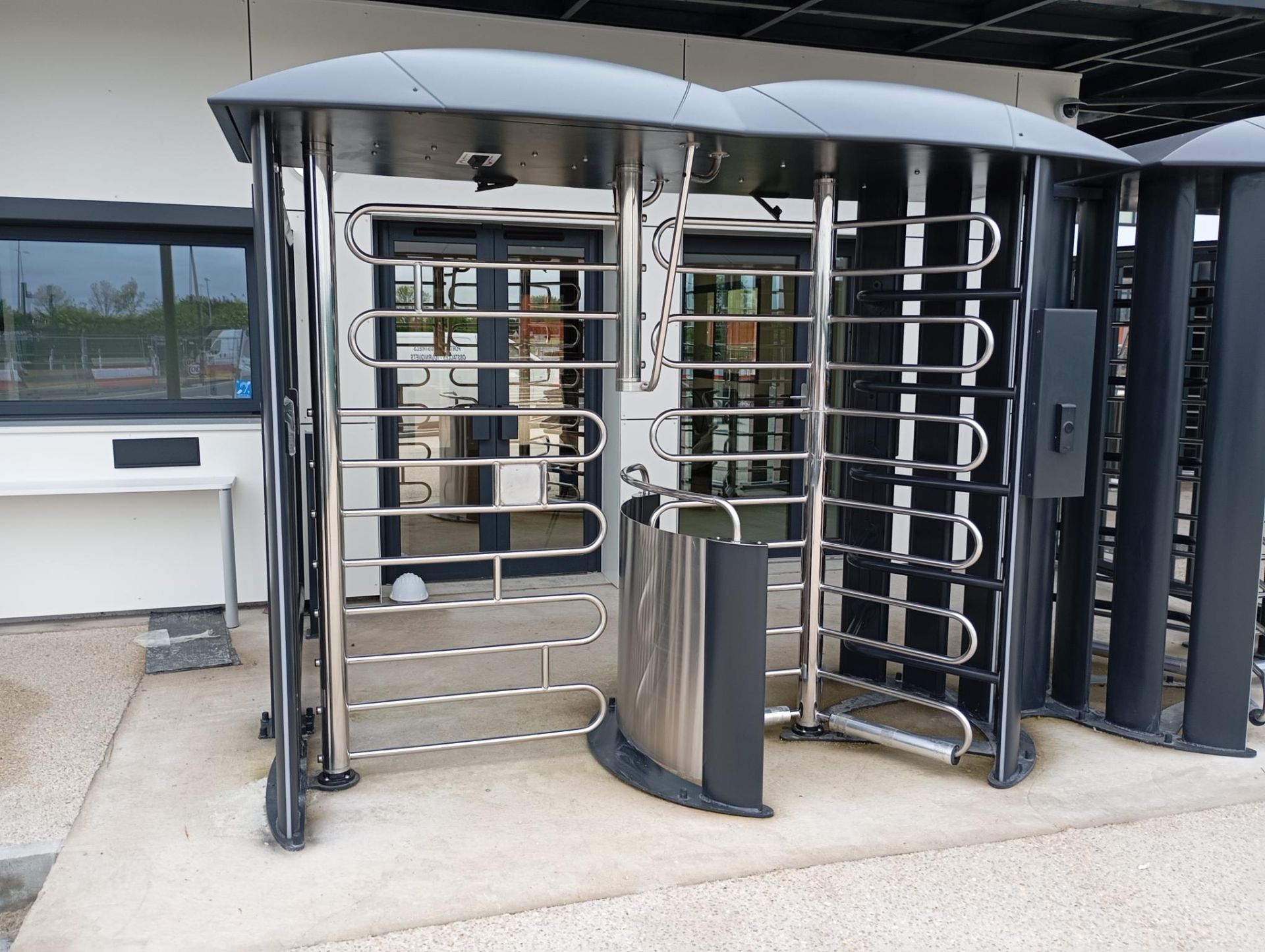 Tourniquet Passe-Vélos TS 120 PMR-V - avec portillon motorisé et passage PMR_7