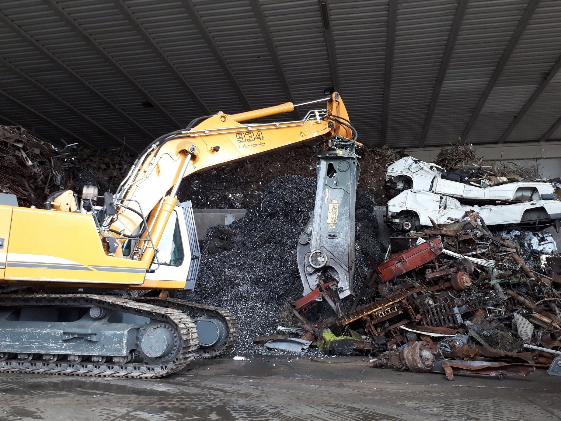 Outil de chantier pour découpe rapide et précise