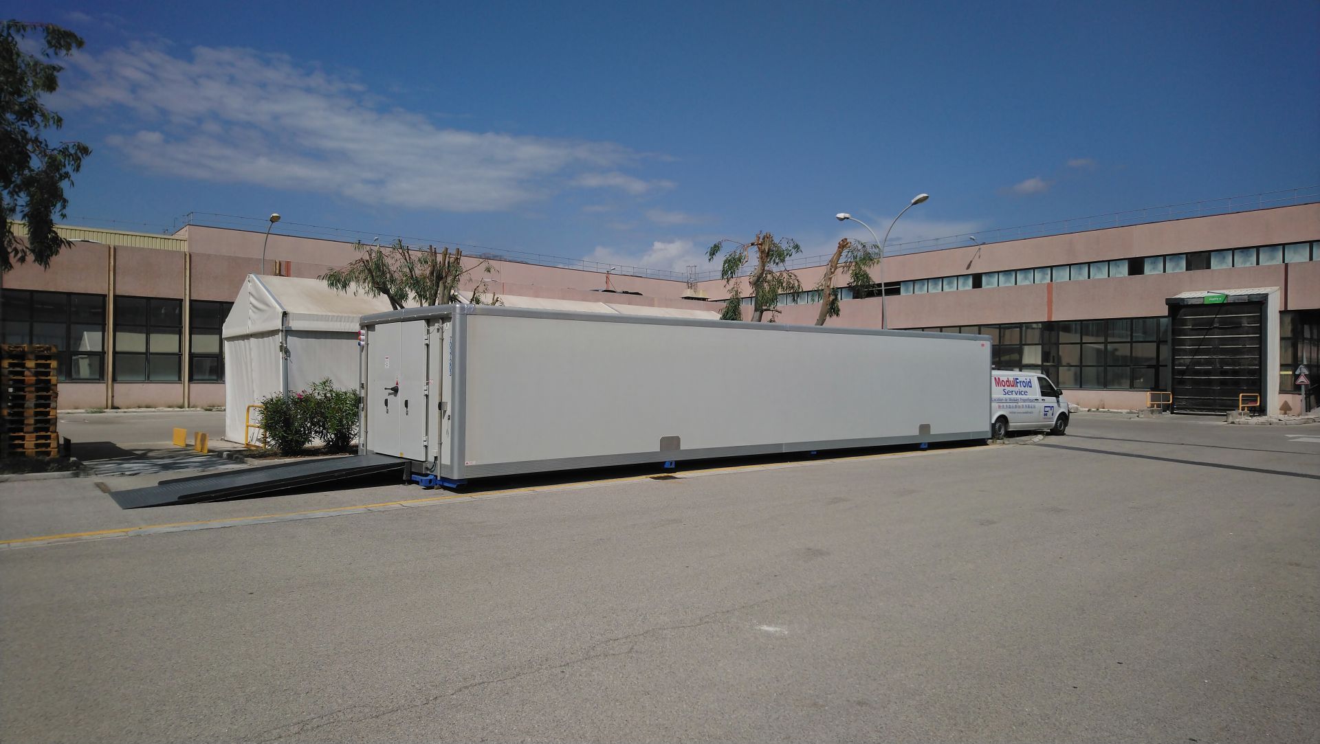 Chambre froide transportable Superbox - température dirigée de -30°C à 30°C - stockage jusqu'à 44 europalettes_6