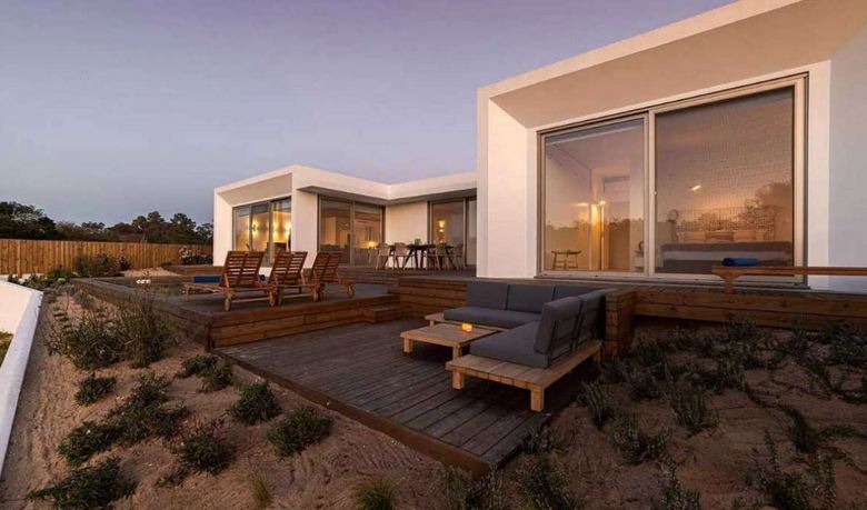 Conteneur aménagé sur mesure selon vos besoins, que ce soit pour des bureaux, des espaces commerciaux ou des installations résidentielles uniques - Pyxis Conteneur_6