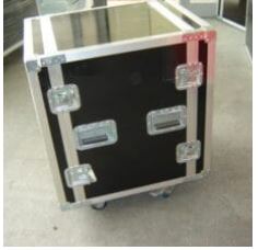 Flight-cases rack 19 pouces : une solution robuste, sur-mesure et clé en main pour vos équipements, en studio comme sur les routes_6